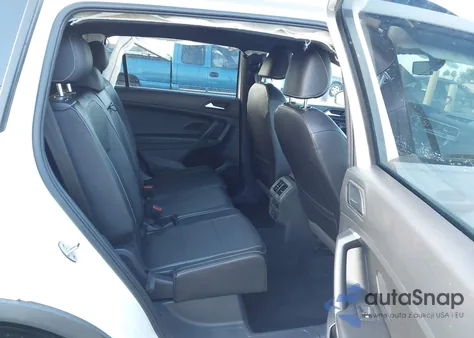 2021 Volkswagen Tiguan 2.0T Se/2.0T Se R-Line Black/2.0T Sel из США, поврежденный, VIN 3VV2B7AX7MM120101